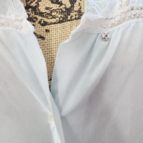 Vintage 70s Pastel Blue Dainty White Lace Fairycore Night Gown - Picture 3 of 12